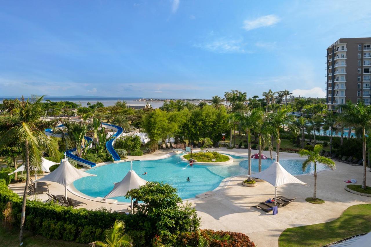 Solea Seaview Resort Isla de Mactán Exterior foto